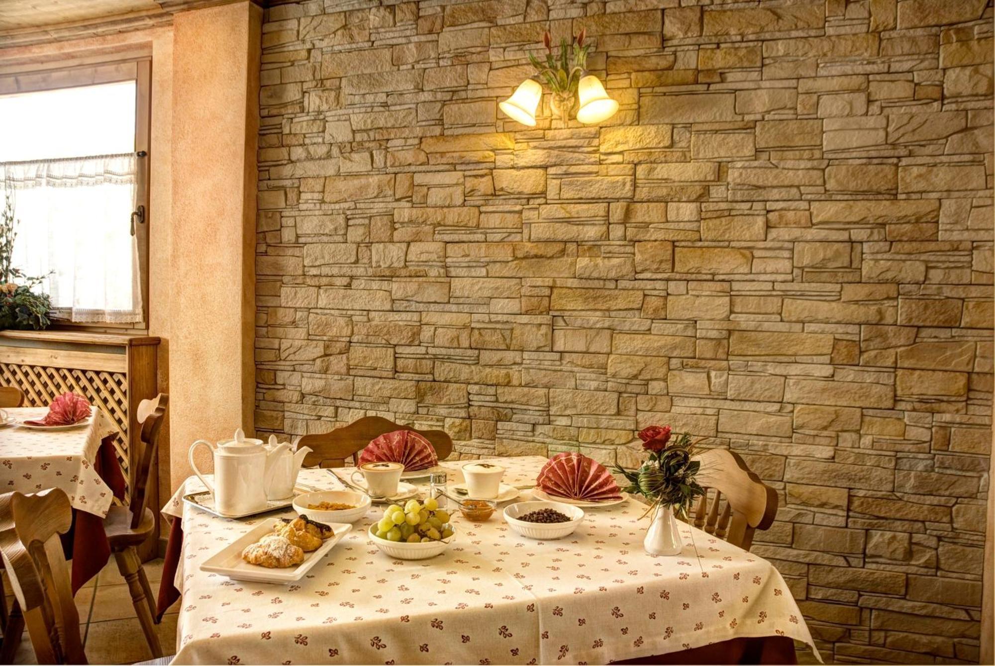 Hotel Costanza Mountain Holiday Ливиньо Экстерьер фото